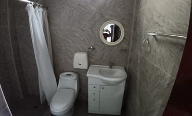 Casa de alquiler amoblada, Urb. Santa María de Casa Grande, 4 dormitorios.