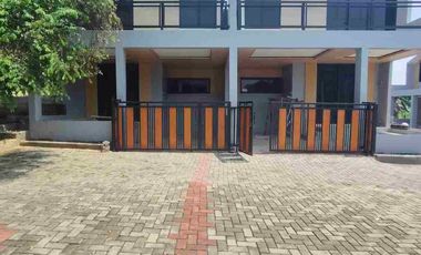 Rumah baru 2 lantai 3 kamar selangkah ke BSD