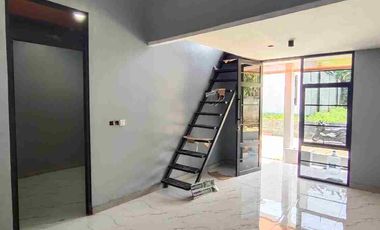 Rumah baru 2 lantai 3 kamar selangkah ke BSD