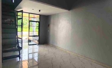 Rumah baru 2 lantai 3 kamar selangkah ke BSD