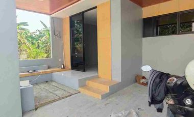 Rumah baru 2 lantai 3 kamar selangkah ke BSD