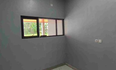 Rumah baru 2 lantai 3 kamar selangkah ke BSD