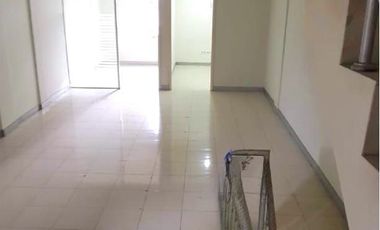 SALE/RENT Shophouse 4,5 floor in HIGH TRAFFIC Mampang Prapatan - WALKING DISTANCE to TransJakarta