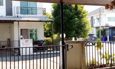 ขายบ้านแฝด หมู่บ้านเดอะไนน์ รังสิต-คลอง9 ลำลูกกา ปทุมธานี