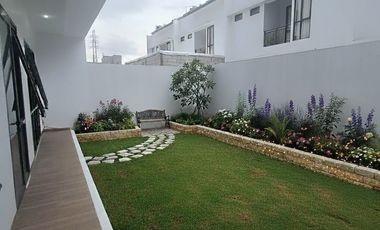 Rumah dijual Buah Batu / Bojongsoang Bandung, 1 menit pintu Tol Buah Batu Bandung