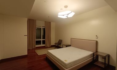 Furnished 3 Bedroom with Parking for rent in Two Roxas Triangle Makati