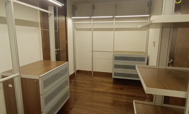 Furnished 3 Bedroom with Parking for rent in Two Roxas Triangle Makati