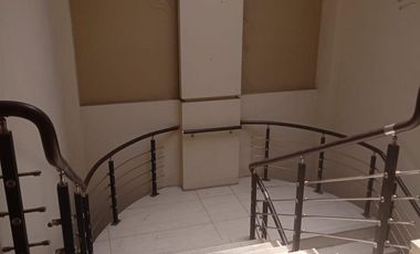 Dijual Rumah Mewah di Perumahan Deltasari Indah – Kureksari, Waru, Sidoarjo