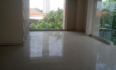 Dijual Rumah Mewah di Perumahan Deltasari Indah – Kureksari, Waru, Sidoarjo