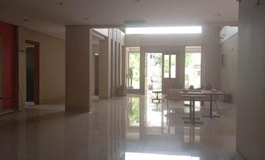 Dijual Rumah Mewah di Perumahan Deltasari Indah – Kureksari, Waru, Sidoarjo