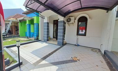Disewakan Rumah Bagus LT102m di Alam Sutera Serpong TangSel, KD25100605