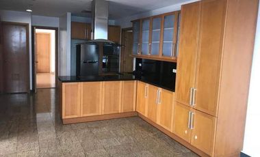 For Lease: Upper Penthouse located at Regent Parkway, BGC (beside Essensa)