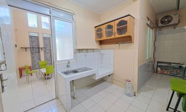 Disewakan Rumah LB40m di Regency Melati Mas Serpong TangSel, KD25100608