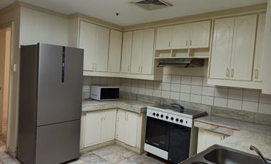 Furnished 3 Bedroom with Parking for rent in Skyland Plaza Makati