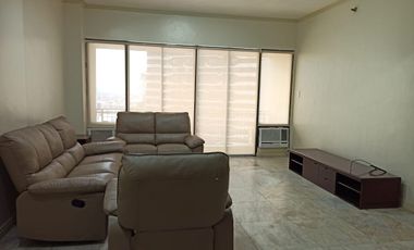 Furnished 3 Bedroom with Parking for rent in Skyland Plaza Makati