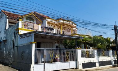 Classic 2 Floor Luxury House Ready to Live in near Cianjur City Center