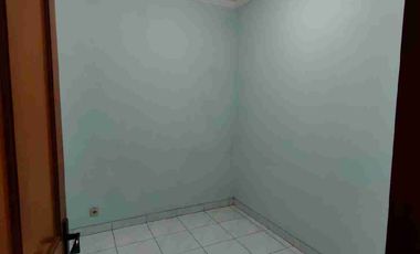 Sewa Rumah baru selesai renovasi di Cluster Batununggal Bandung dekat Tol Buah Batu