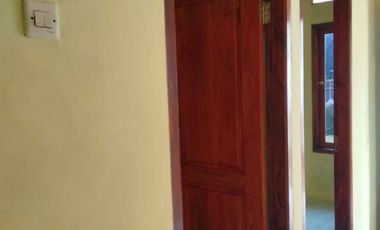 RUMAH 2 KAMAR SIAP HUNI AKSES STRATEGIIS MULAI DARI 165 JUTAAN