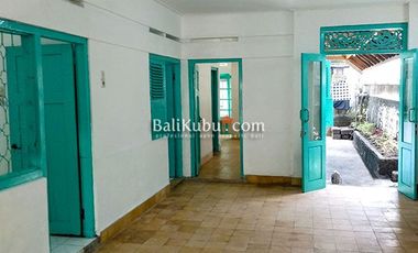 [AMS.047.INT] Jual Rumah Klasik + Gudang Untuk Usaha di Jl Ratna Denpasar + Baru Selesai Renovasi