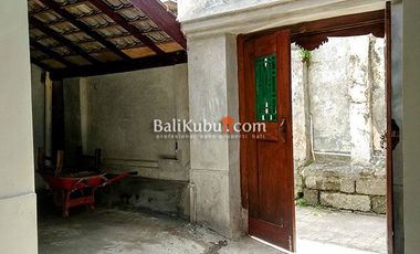 [AMS.047.INT] Jual Rumah Klasik + Gudang Untuk Usaha di Jl Ratna Denpasar + Baru Selesai Renovasi