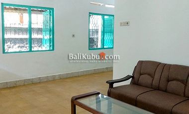 [AMS.047.INT] Jual Rumah Klasik + Gudang Untuk Usaha di Jl Ratna Denpasar + Baru Selesai Renovasi