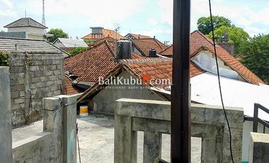 [AMS.047.INT] Jual Rumah Klasik + Gudang Untuk Usaha di Jl Ratna Denpasar + Baru Selesai Renovasi