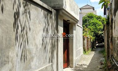 [AMS.047.INT] Jual Rumah Klasik + Gudang Untuk Usaha di Jl Ratna Denpasar + Baru Selesai Renovasi