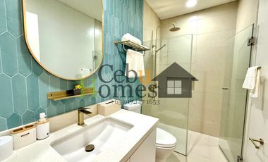 Elegant Newly Interior-Decorated 2-Bedroom Condo for Rent or Sale at 32 Sanson