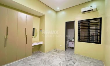 Modern Bungalow with 2 Apartments for Sale in Villa Victoria, San Fernando Pampanga