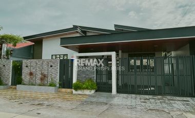 Modern Bungalow with 2 Apartments for Sale in Villa Victoria, San Fernando Pampanga