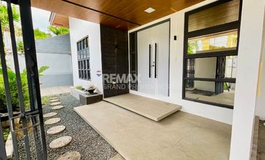 Modern Bungalow with 2 Apartments for Sale in Villa Victoria, San Fernando Pampanga