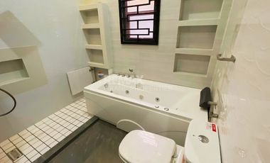 Modern Bungalow with 2 Apartments for Sale in Villa Victoria, San Fernando Pampanga