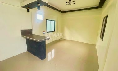 Modern Bungalow with 2 Apartments for Sale in Villa Victoria, San Fernando Pampanga