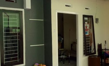 Dijual rumah Hunian Siap Huni di kota blitar