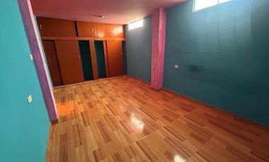 🏡 ¡Amplia Casa De 2 Pisos En Nuevo Pachacútec – Ventanilla! 📍✨