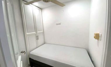 Alquiler de Apartamento en Pozos Colorados de 4 Habitaciones 3 baños.