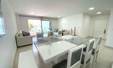 Alquiler de Apartamento en Pozos Colorados de 4 Habitaciones 3 baños.