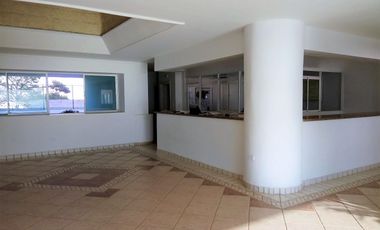 Alquiler de Apartamento en Pozos Colorados de 4 Habitaciones 3 baños.