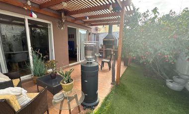 Venta casa 4d/3b+sala Estudio Serena Oriente