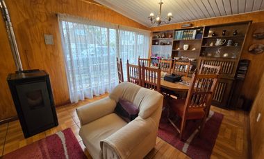 Amplia propiedad con dos casas en Villa El Progreso – Valdivia