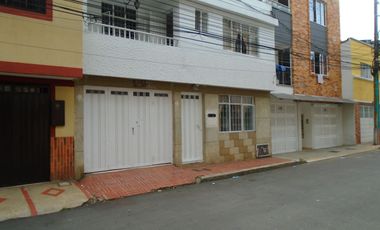 VENDO CASA EN BUCARAMANGA EN EL BARRIO ALVAREZ