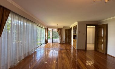 RESIDENCIA EN RENTA EN COLONIA CIPRES TOLUCA