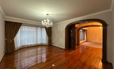 RESIDENCIA EN RENTA EN COLONIA CIPRES TOLUCA