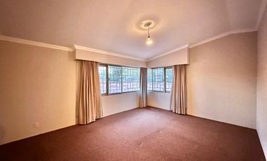 RESIDENCIA EN RENTA EN COLONIA CIPRES TOLUCA