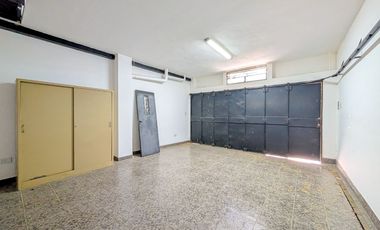 VENTA CASA 3 DORMITORIOS-QUINCHO-COCHERA