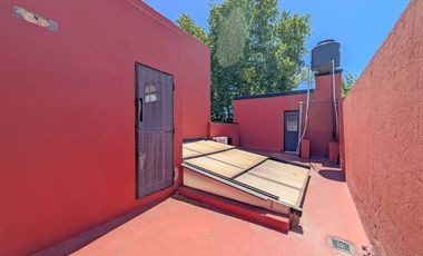 VENTA CASA 3 DORMITORIOS-QUINCHO-COCHERA