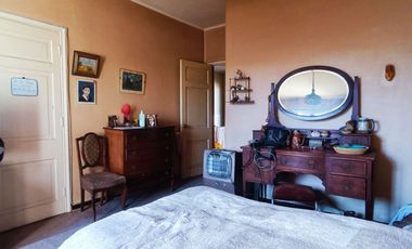 Vendo Casa de 6 dormitorios en Ñuñoa