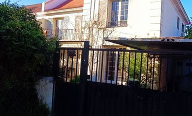 Vendo Casa de 6 dormitorios en Ñuñoa