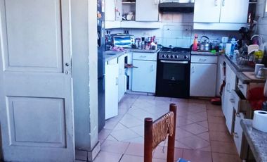 Vendo Casa de 6 dormitorios en Ñuñoa