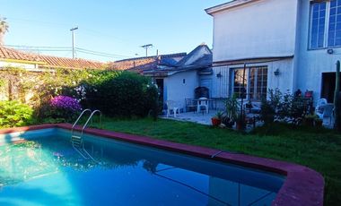 Vendo Casa de 6 dormitorios en Ñuñoa